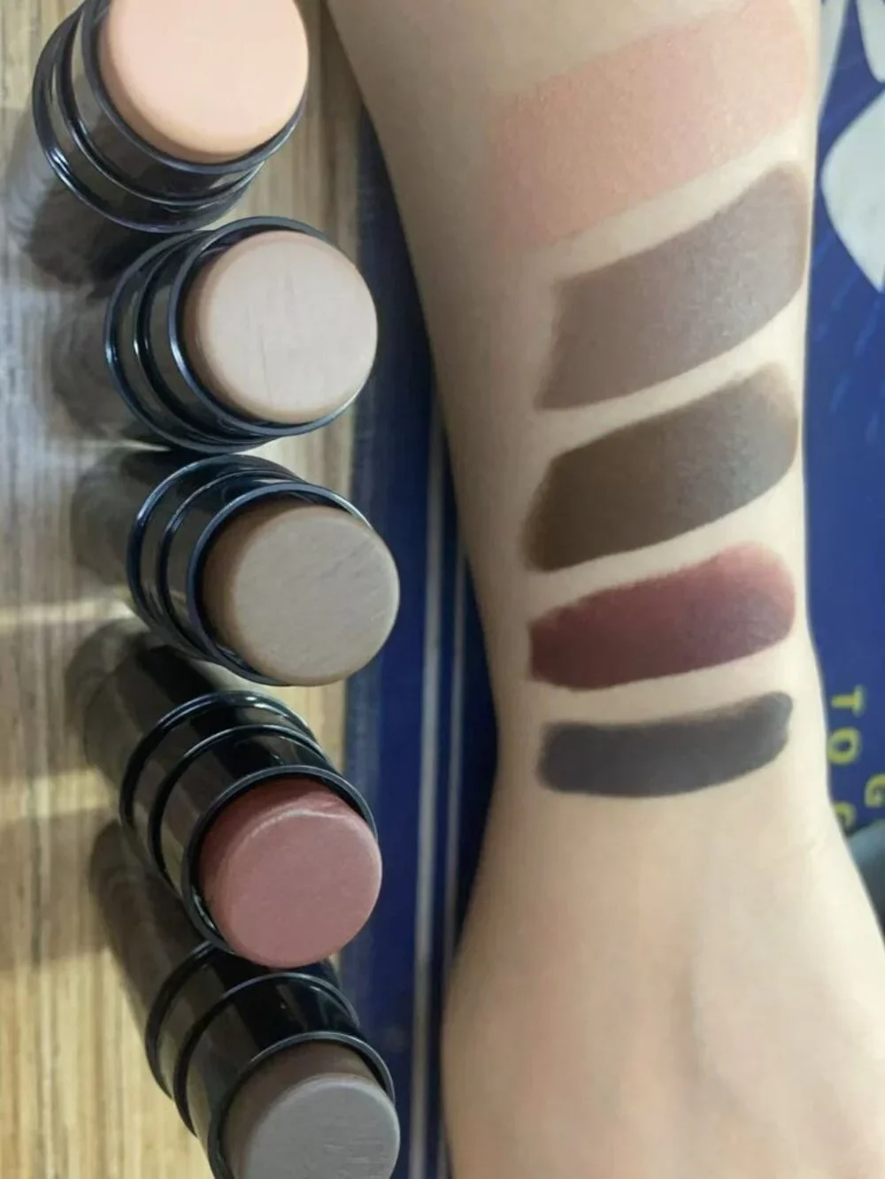 Lumia Glow Foundation/Blush Sticks/Now Available/Free gift with purchases🌝